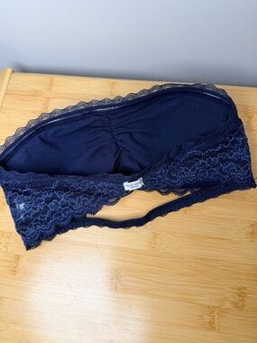 Gilly Hicks By Hollister Bandeau Womens Size XS Black Floral‎ Lace Bra Night